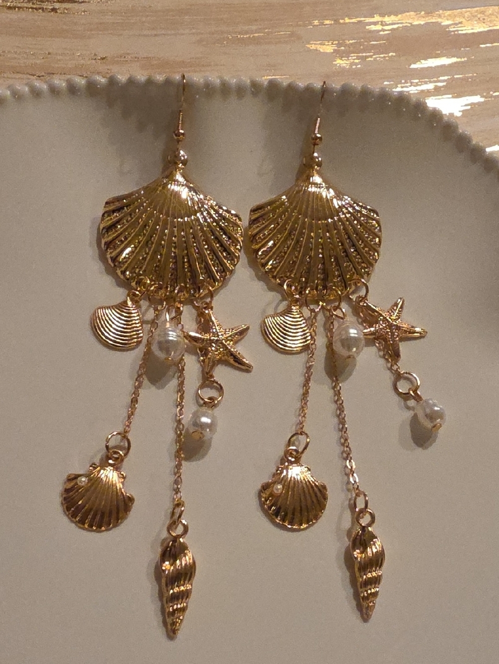 New! Gold Seashell Pearl Earrings Long Dangle Statement • NWOT